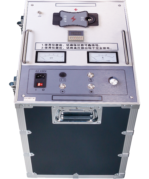 35kV darbe voltajı ve 2450J boşaltma enerjisi ile yüksek voltajlı flashover hatası testi için yüksek voltajlı dalgalanma jeneratörü 1